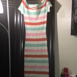 Of the shoulder stripe dress 👗